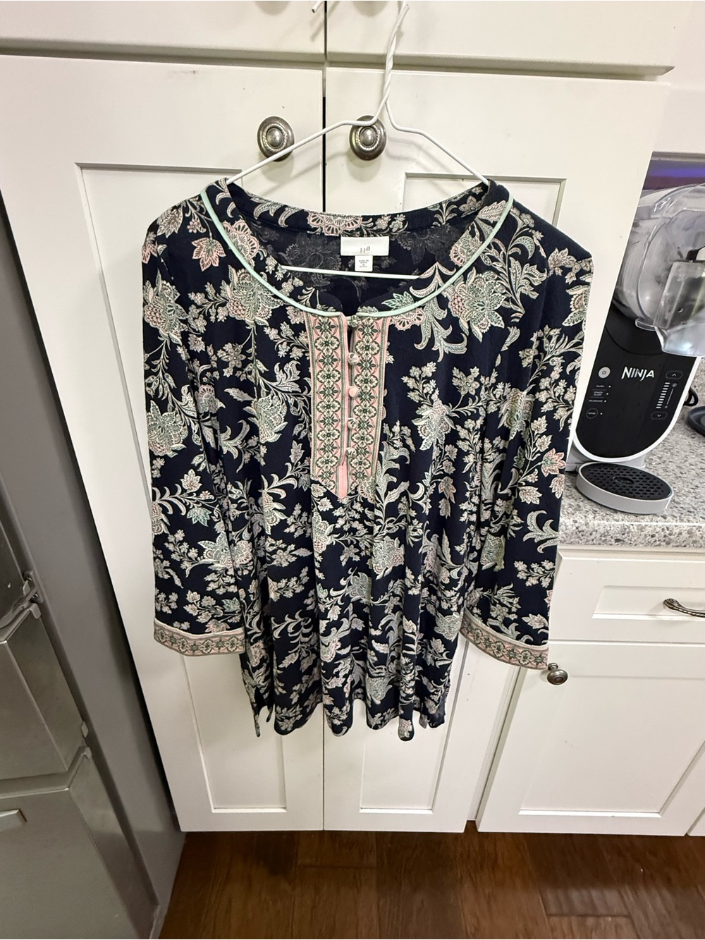 Navy J.Jill Floral Embroidered Women's Tunic Top